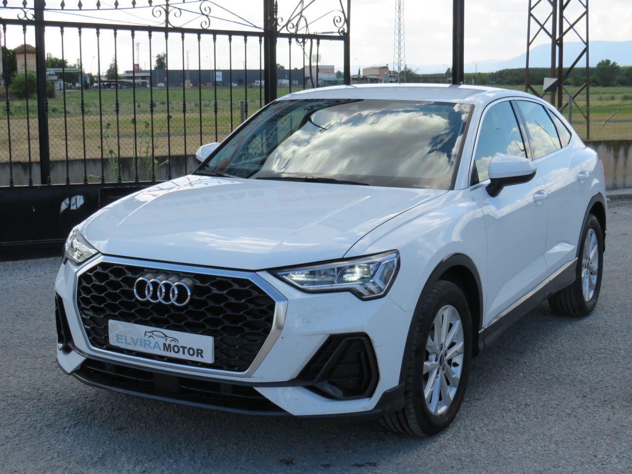 Audi Q3 sportback 3.5 tdi 150cv advance - Foto 17