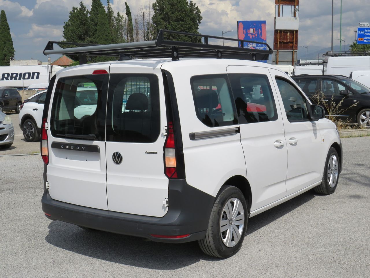 Volkswagen Caddy 2.0 tdi 122cv 4 motion - Foto 14