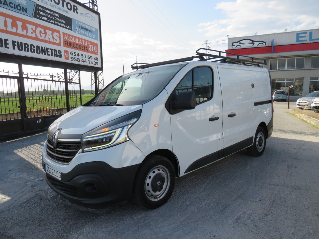 Renault Trafic 1.6 dci 120cv furgon cerrado - Foto 4