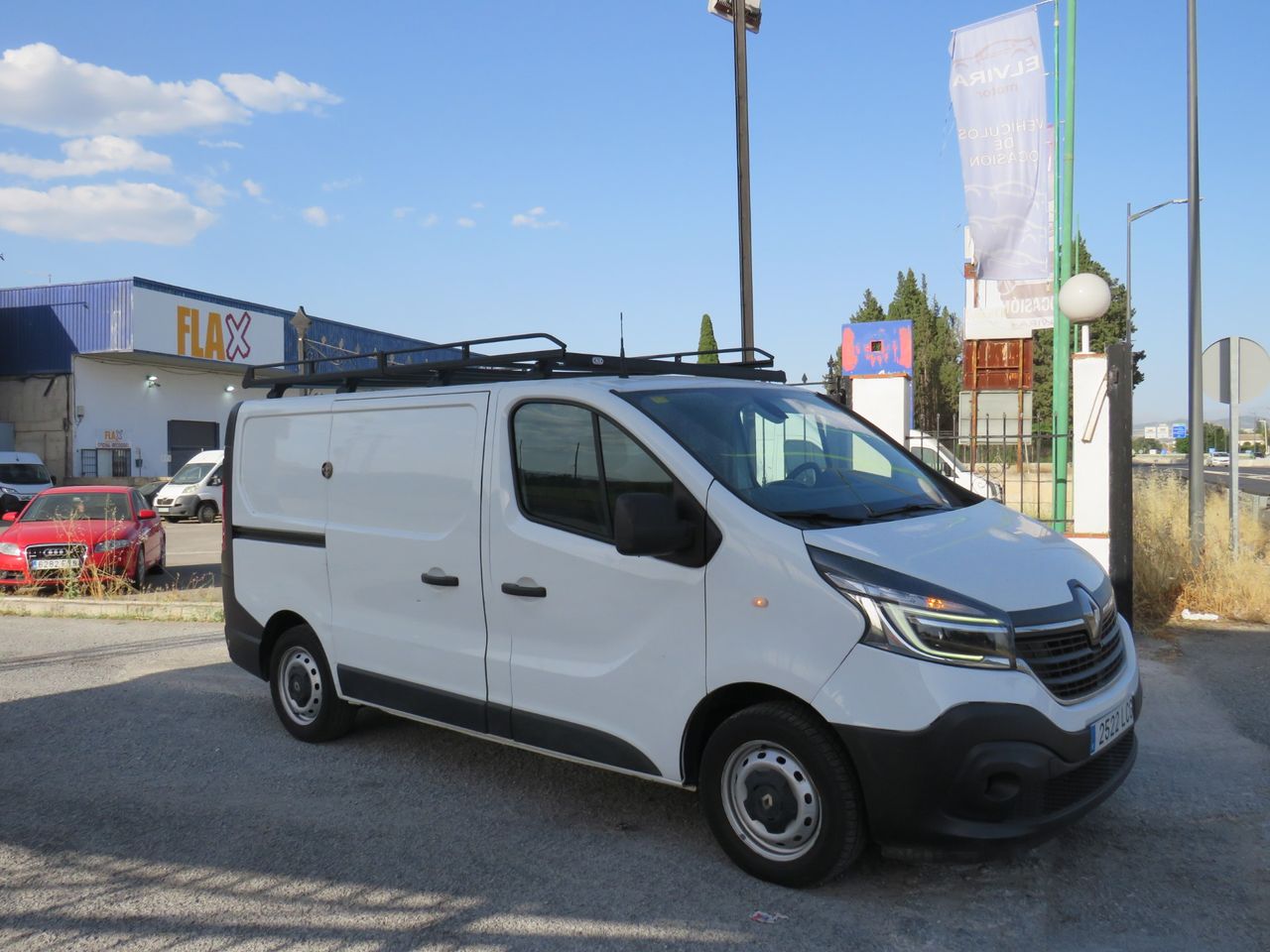 Renault Trafic 1.6 dci 120cv furgon cerrado - Foto 9