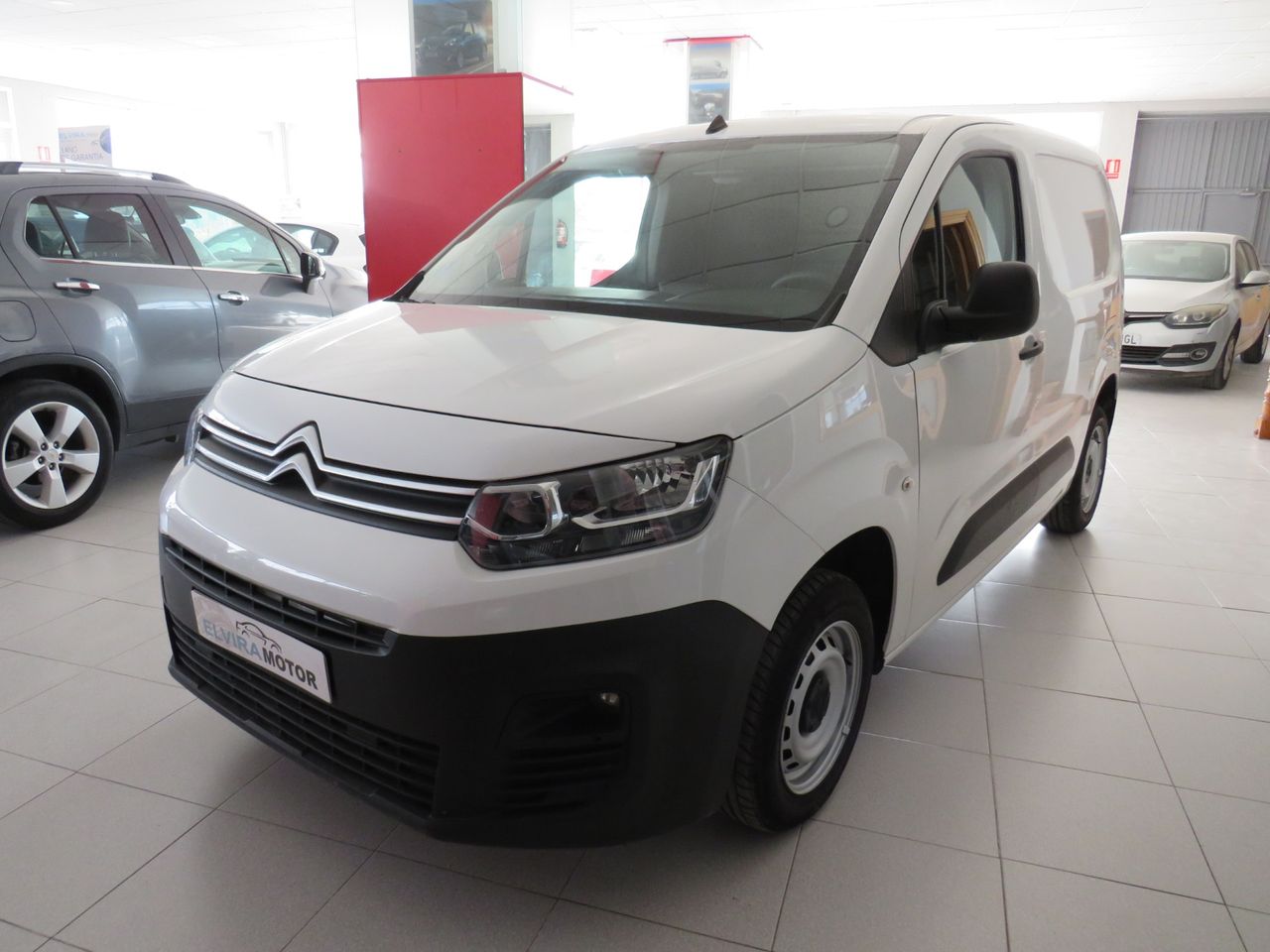 Citroën Berlingo 1.6 HDI 102CV FURGON CERRADO - Foto 3