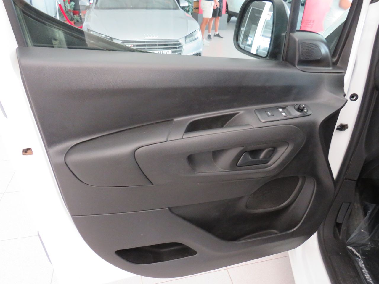 Citroën Berlingo 1.6 HDI 102CV FURGON CERRADO - Foto 19