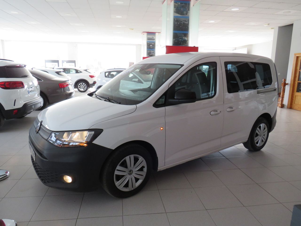 Volkswagen Caddy 2.0 TDI 90 kW - Foto 43