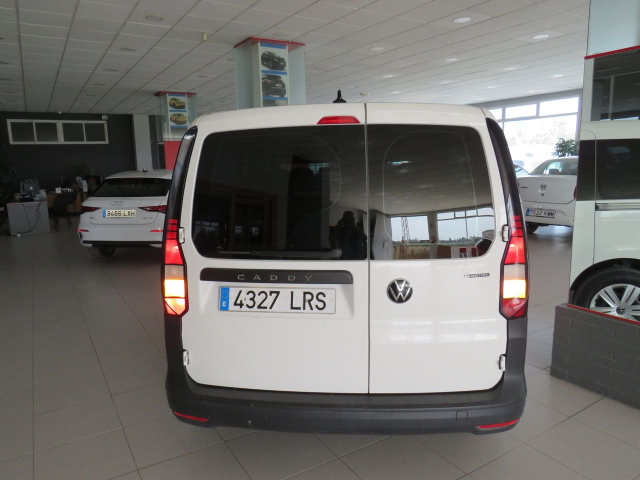 Volkswagen Caddy 2.0 TDI 90 kW - Foto 32
