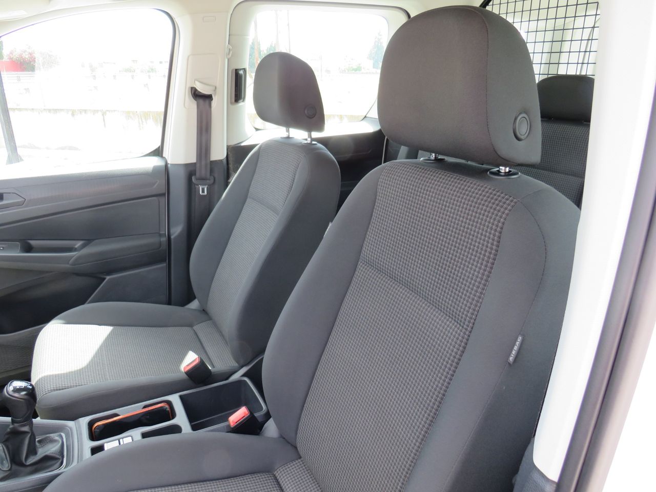 Volkswagen Caddy 2.0 TDI 90 kW - Foto 28