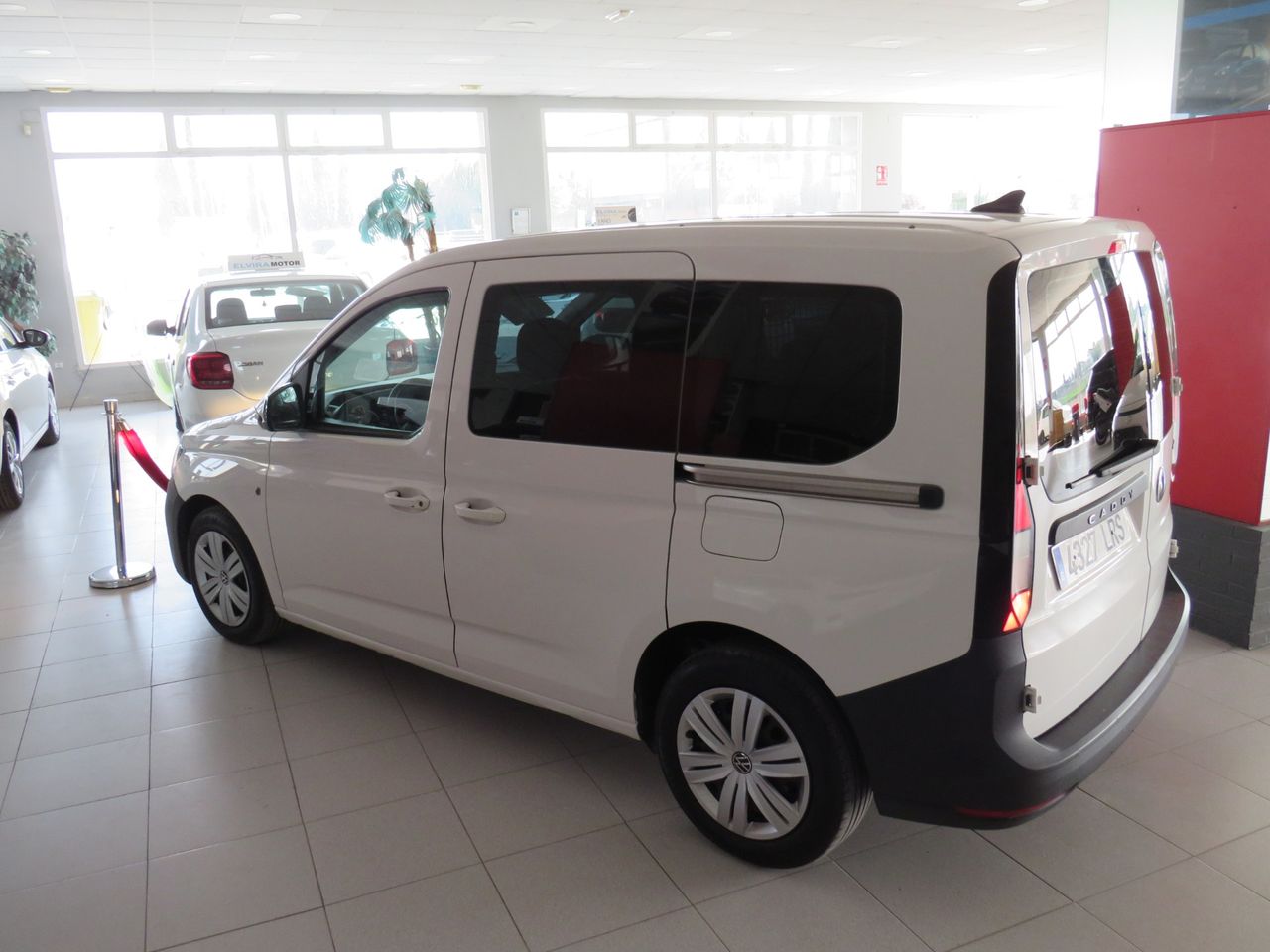 Volkswagen Caddy 2.0 TDI 90 kW - Foto 44