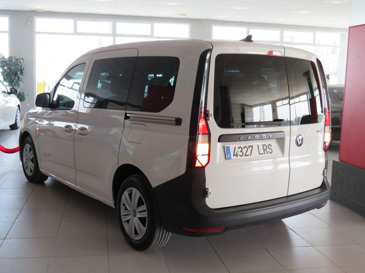 Volkswagen Caddy 2.0 TDI 90 kW - Foto 5
