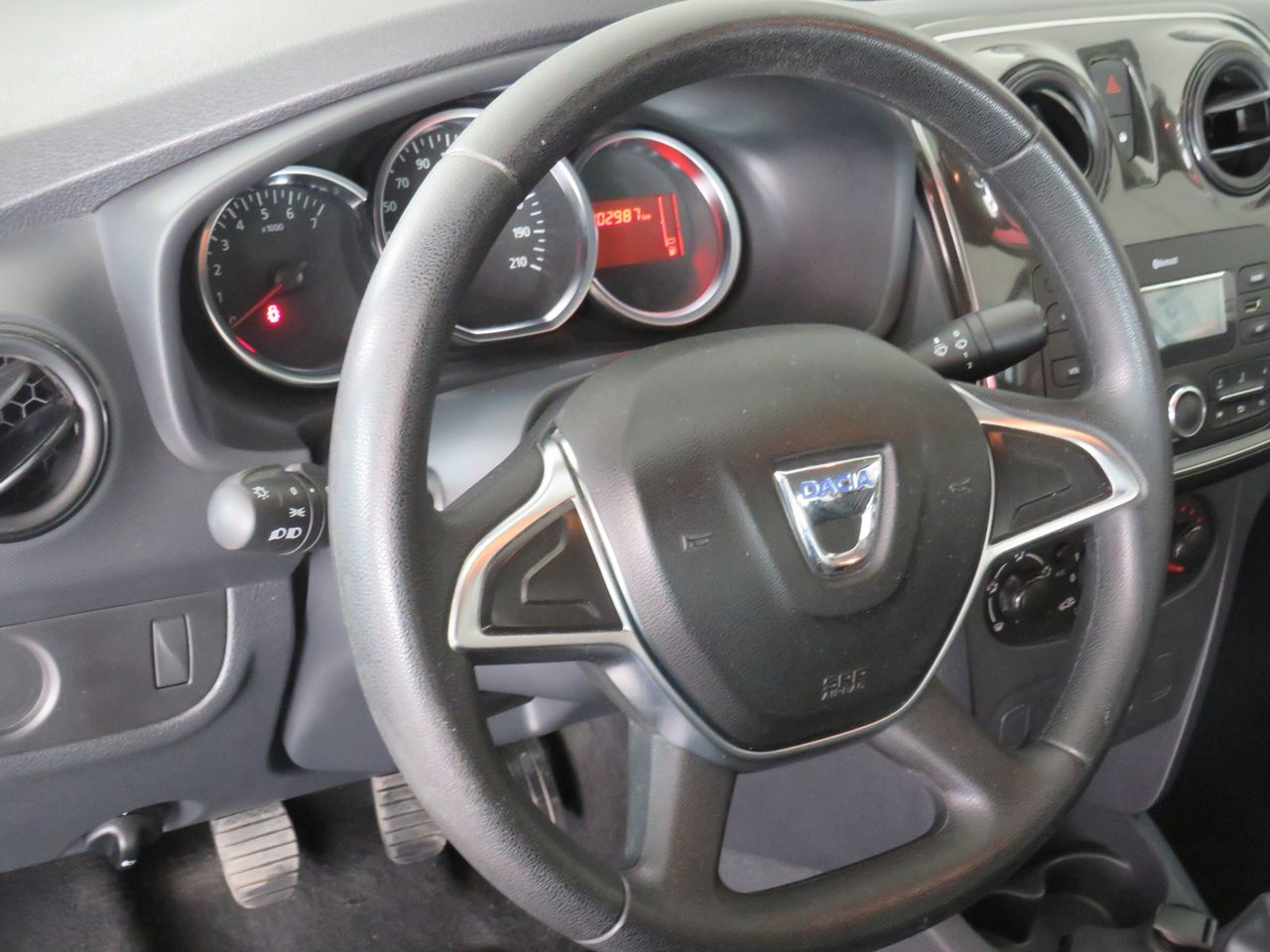 Dacia Logan Essential 1.0 55 kW - Foto 19