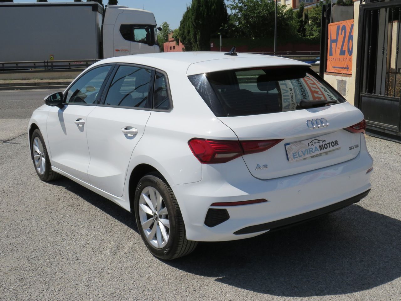 Audi A3 1.6 TDI 115CV - Foto 8