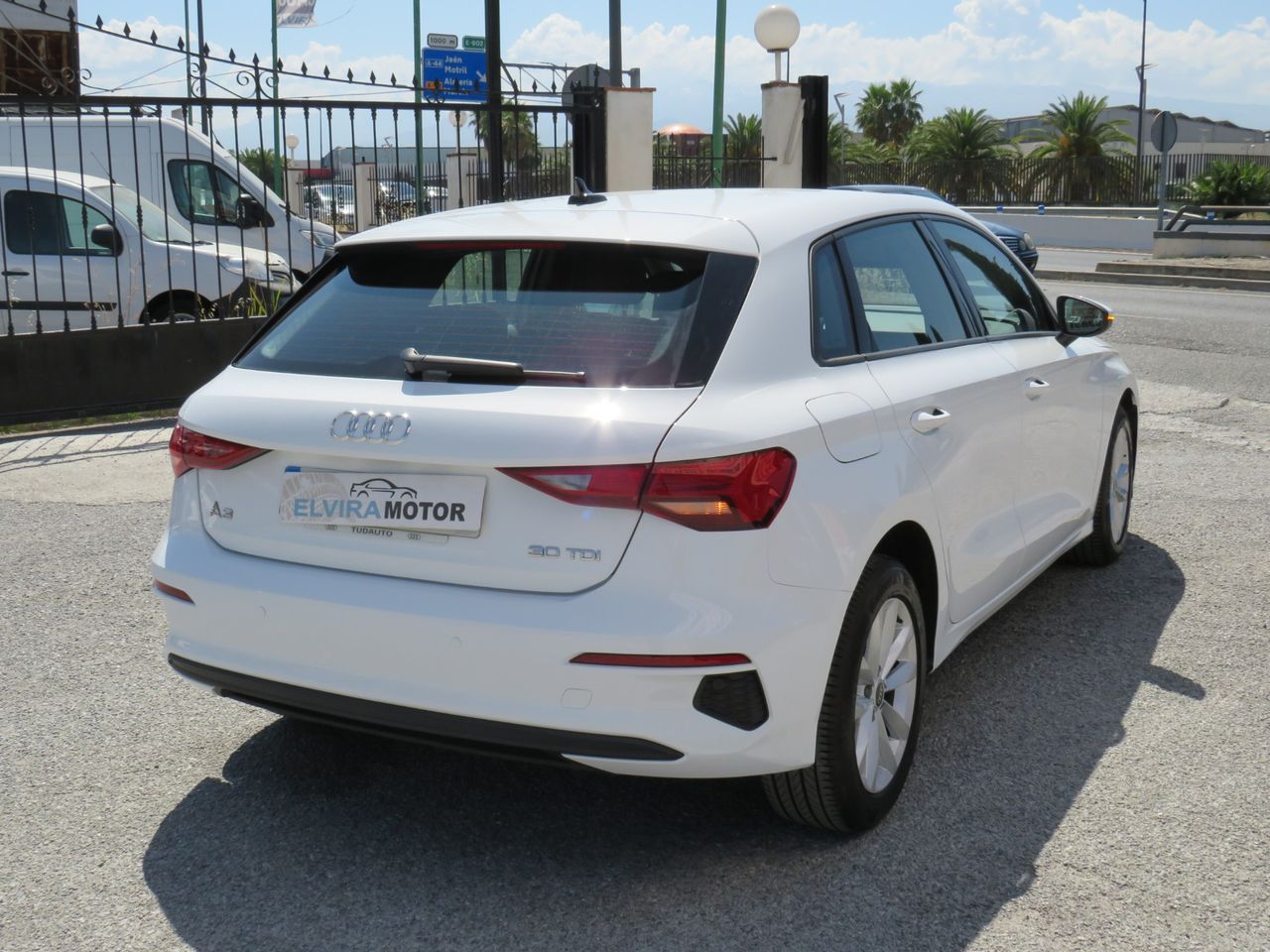 Audi A3 1.6 TDI 115CV - Foto 11
