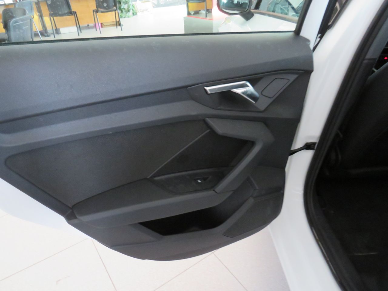 Audi A3 1.6 TDI 115CV - Foto 24