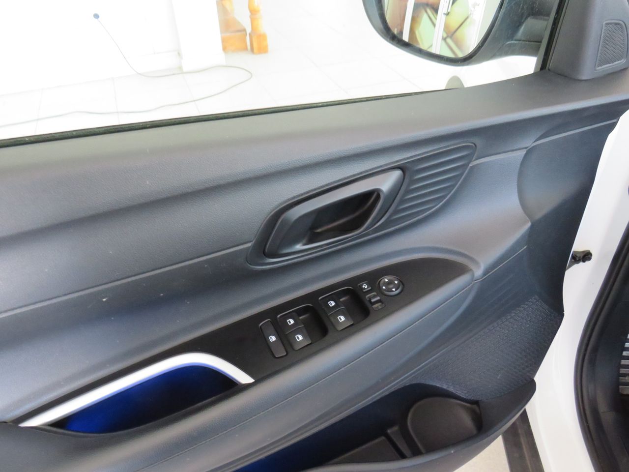 Hyundai Bayon 1.2 tgi 84cv - Foto 24