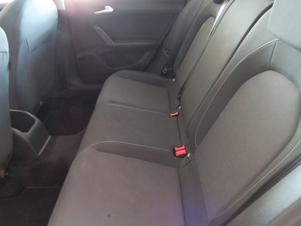 Seat Leon 1.6 TDI 115CV - Foto 22