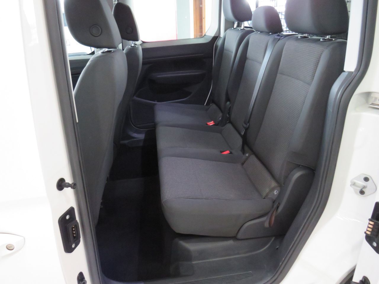 Volkswagen Caddy 2.0 TDI 90 kW VOLKSWAGEN CADDY 2.0 TDI 122 CV 4 MOTION - Foto 25