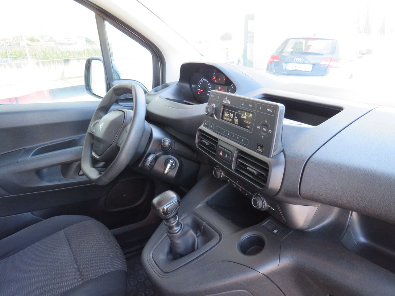 Peugeot Rifter Active Pack Standard BlueHDi 100 - Foto 12