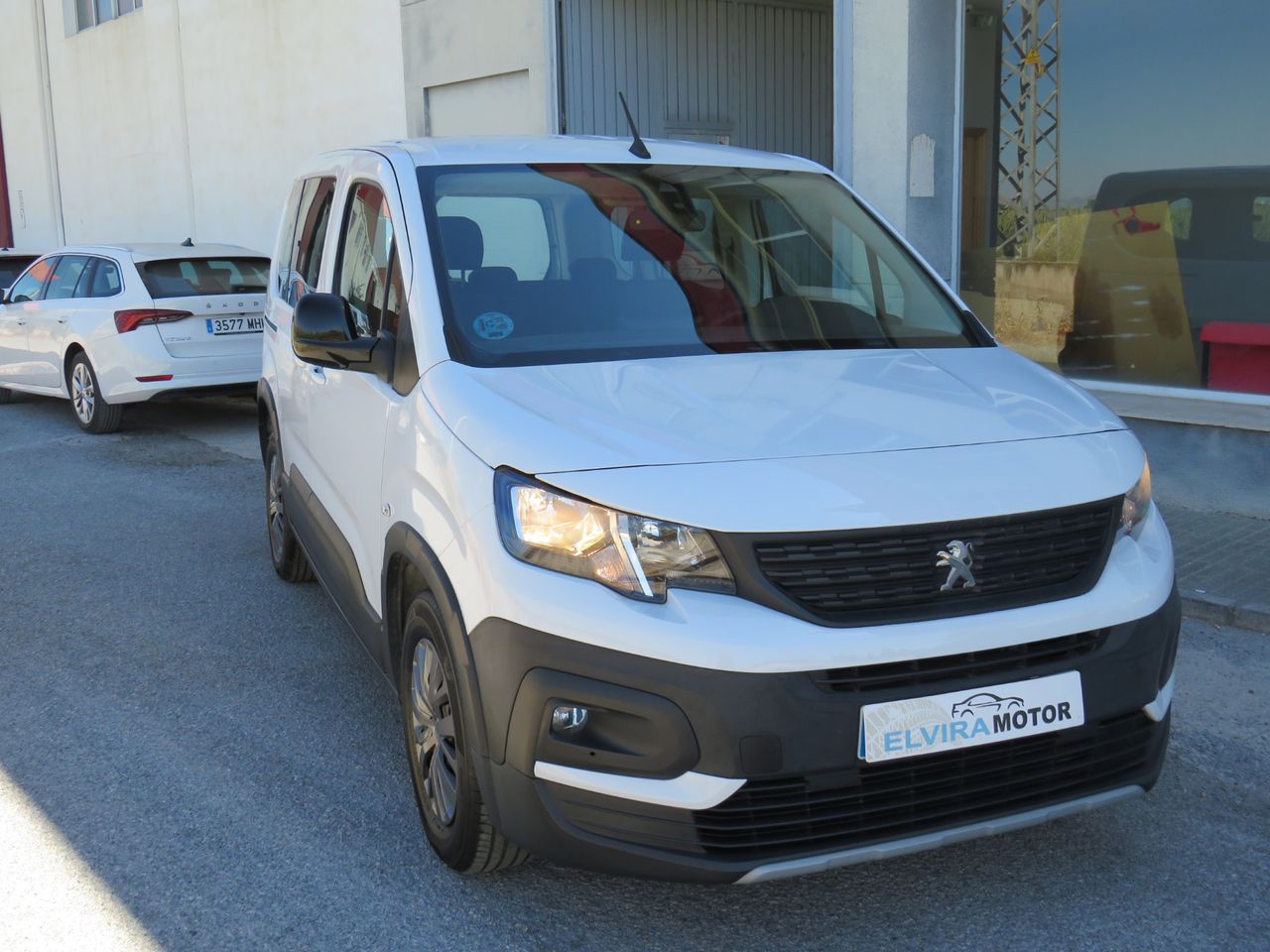 Peugeot Rifter Active Pack Standard BlueHDi 100 - Foto 17