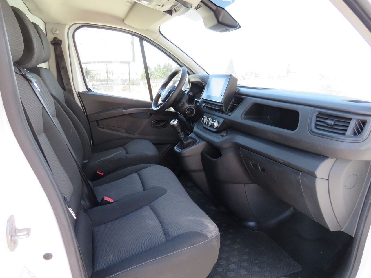 Renault Trafic 2.0 DCI 130CV - Foto 13