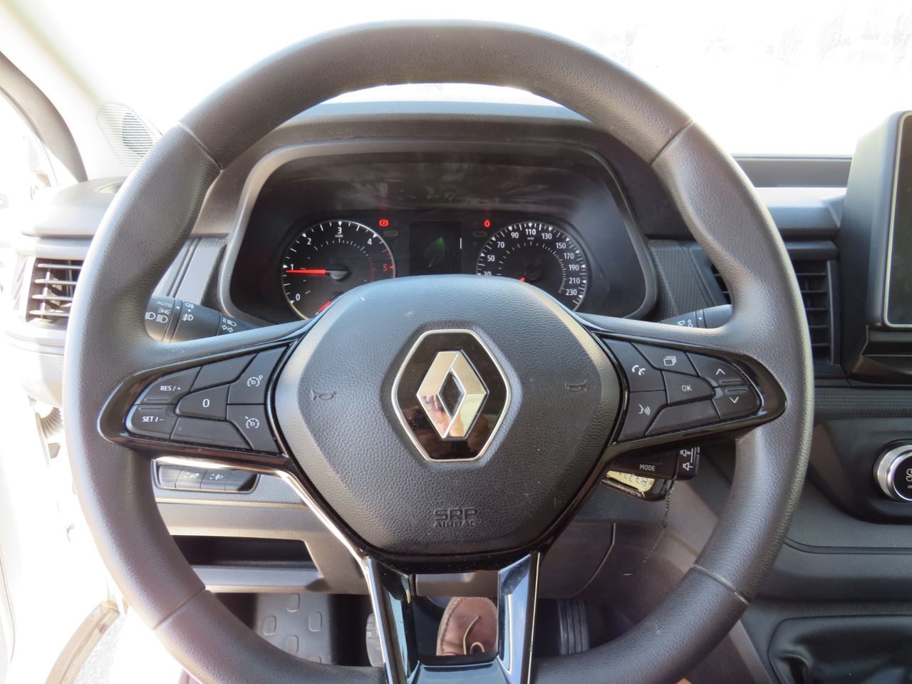 Renault Trafic 2.0 DCI 130CV - Foto 17
