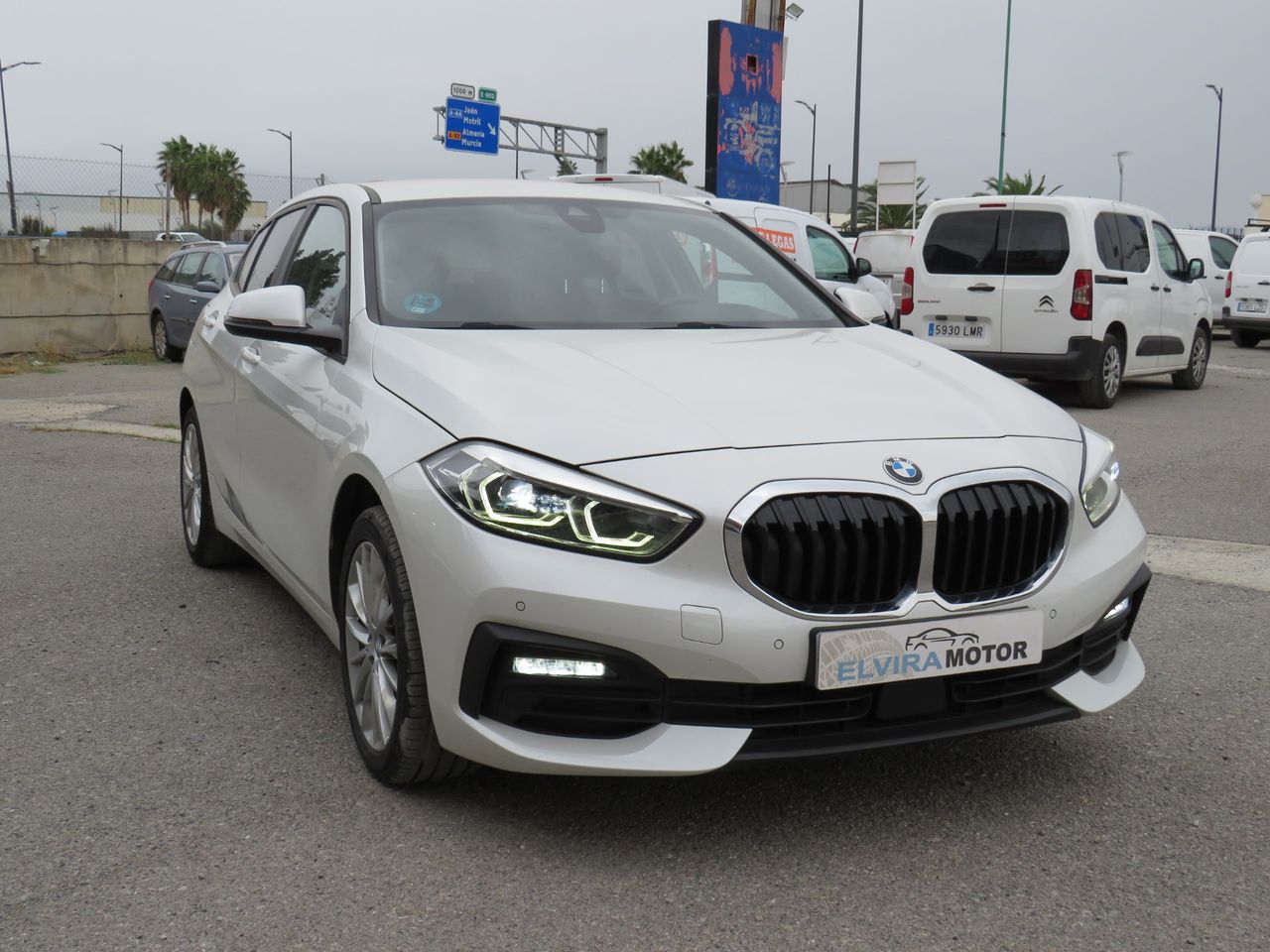 BMW Serie 1 118i Aut. - Foto 13