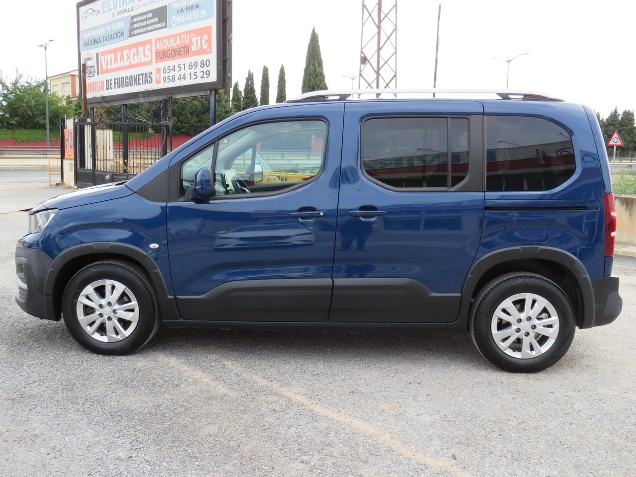 Peugeot Rifter Access Standard BlueHDi 100 - Foto 14