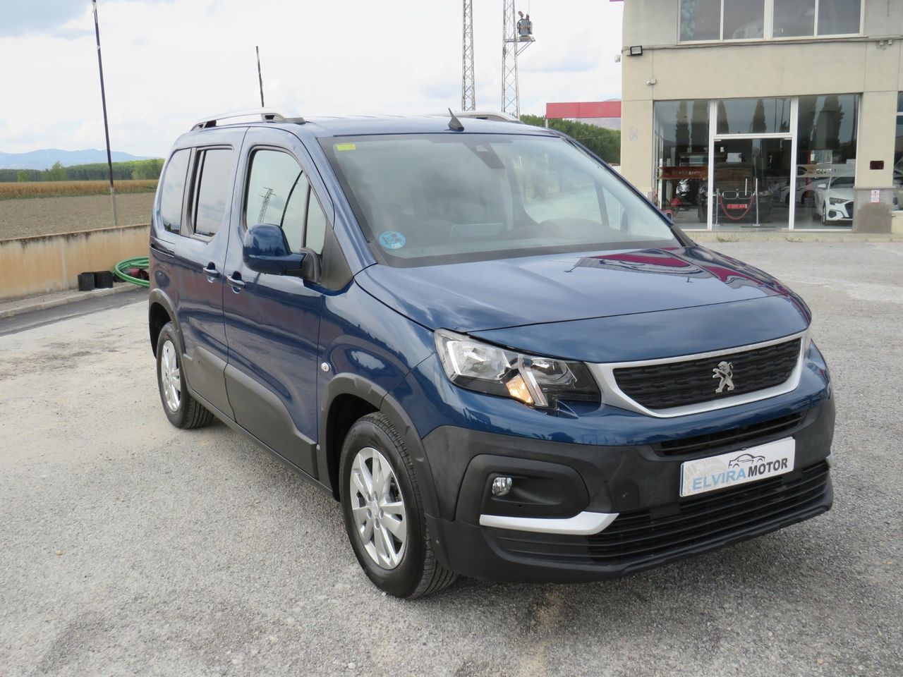 Peugeot Rifter Access Standard BlueHDi 100 - Foto 8