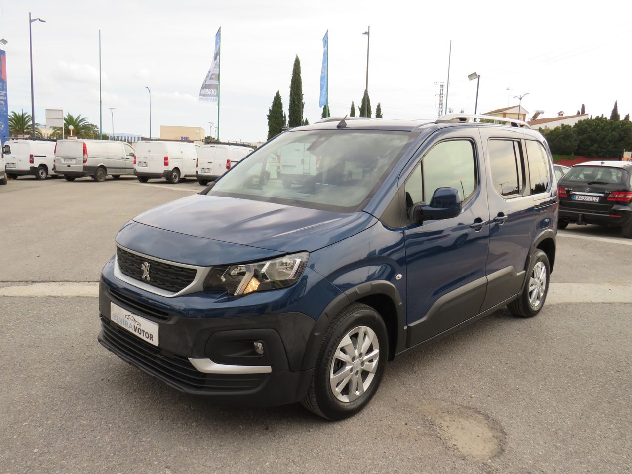 Peugeot Rifter Access Standard BlueHDi 100 - Foto 23