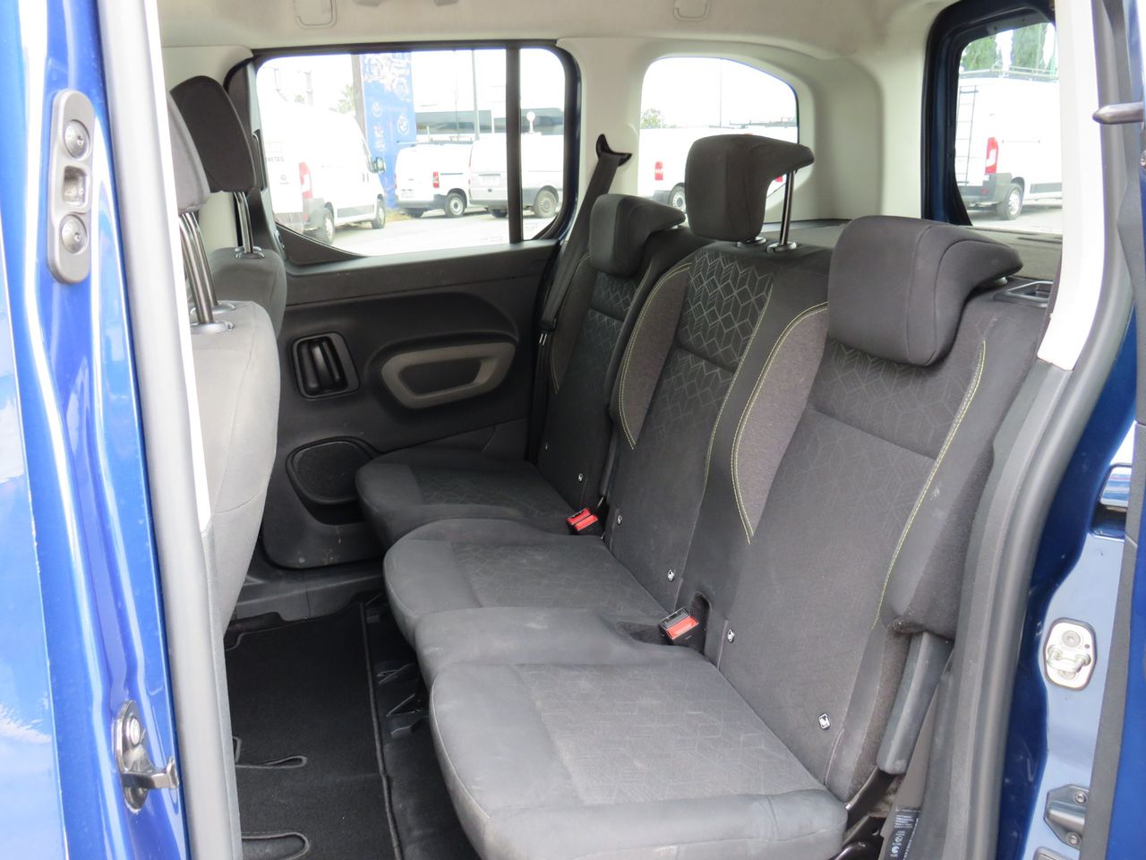 Peugeot Rifter Access Standard BlueHDi 100 - Foto 29