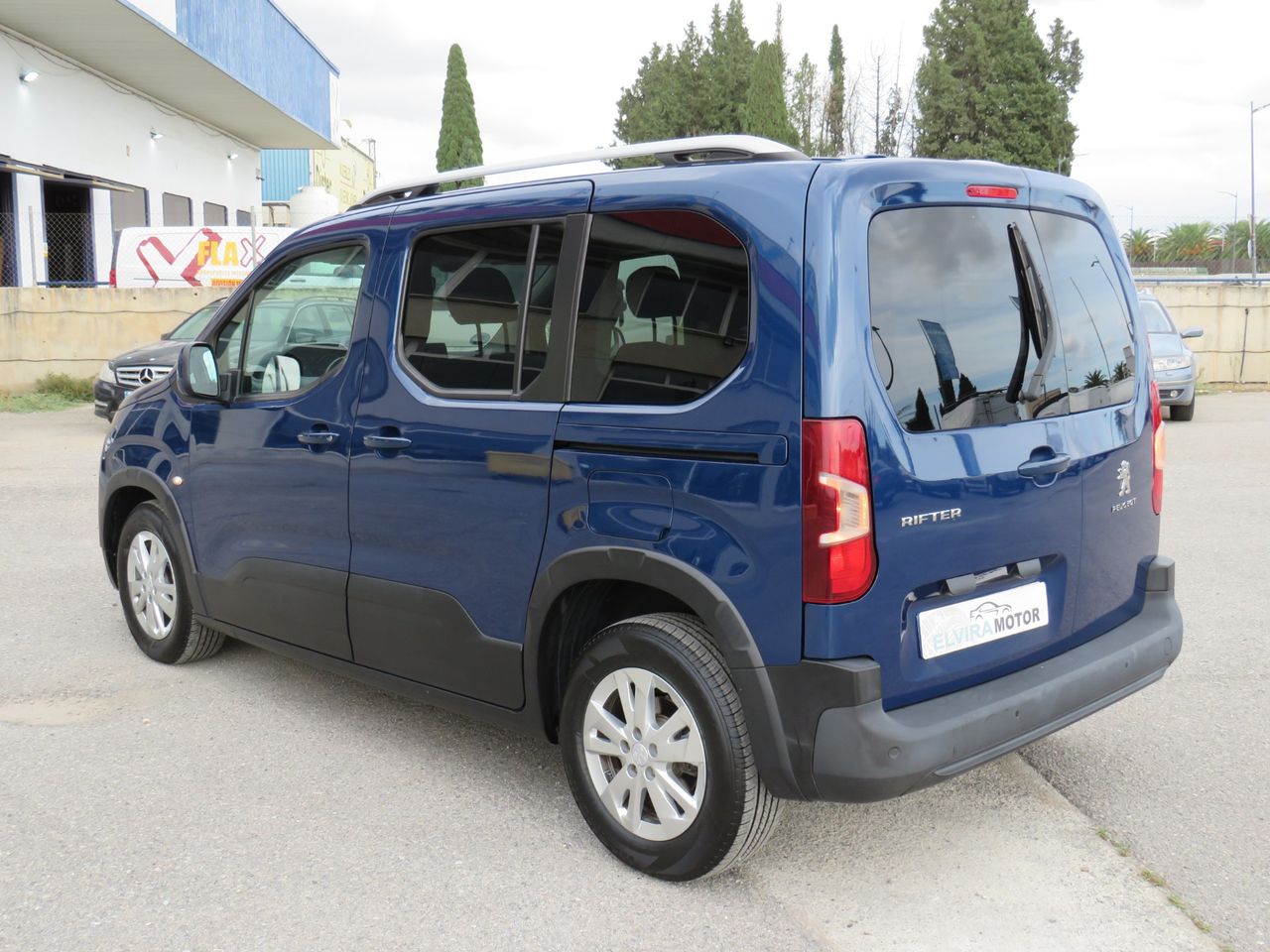 Peugeot Rifter Access Standard BlueHDi 100 - Foto 26