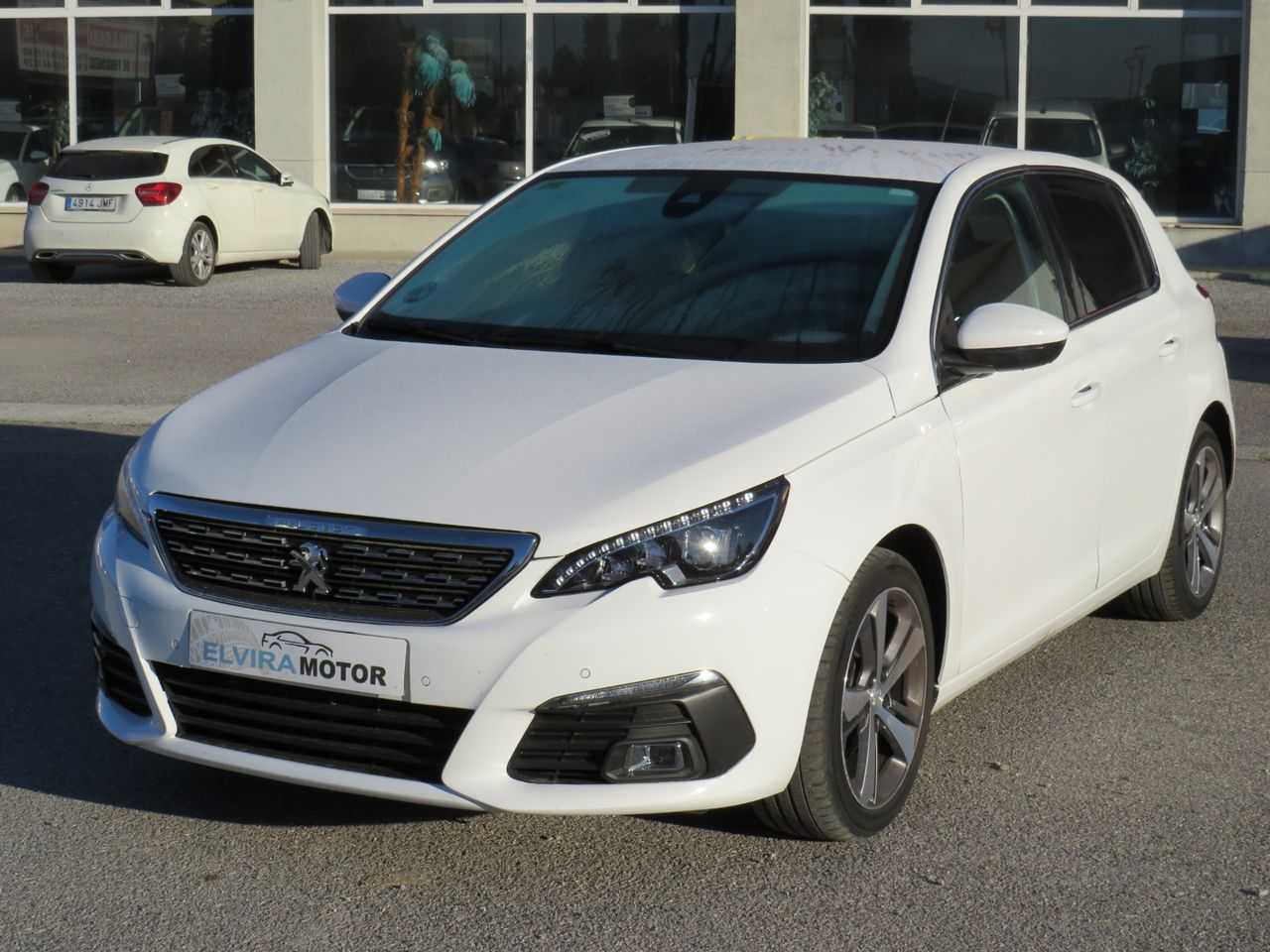 Peugeot 308 5p Allure 1.5 BlueHDi 130 S&S - Foto 16