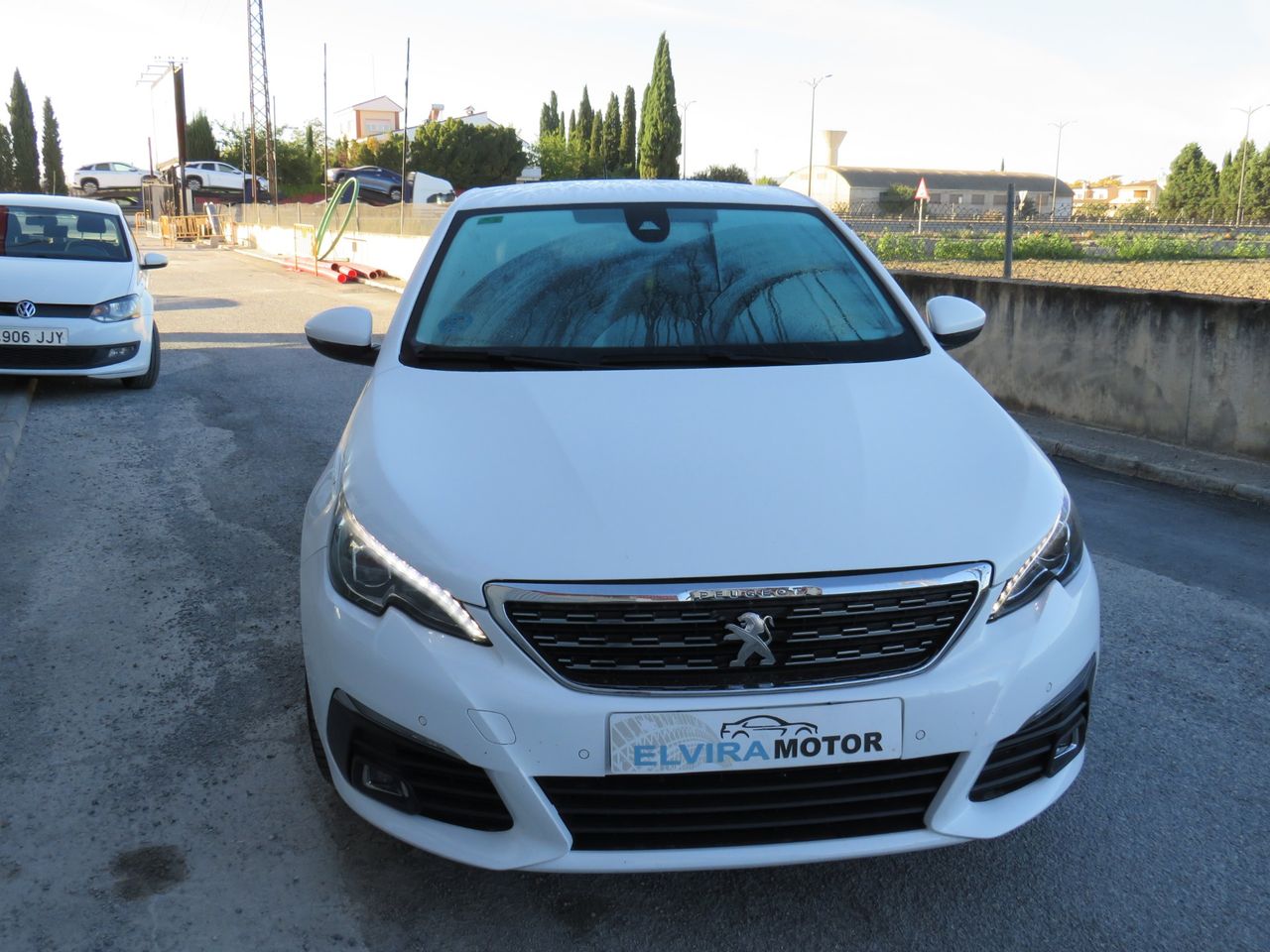 Peugeot 308 5p Allure 1.5 BlueHDi 130 S&S - Foto 24