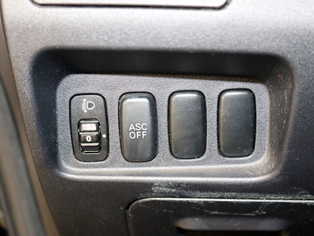 Peugeot 4007 4007 Premium 7 plazas 2.2 HDI 156 FAP - foto 17