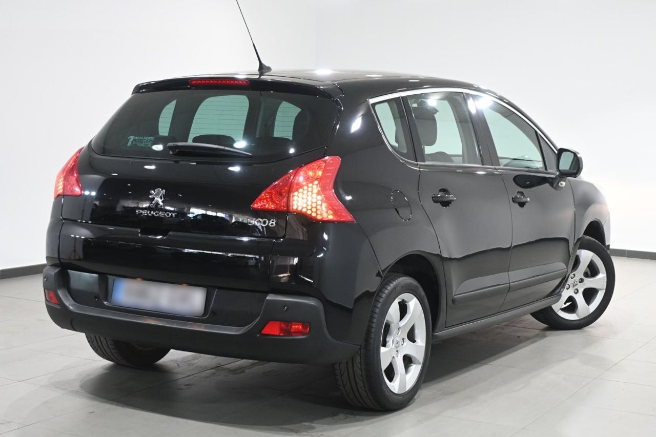 Peugeot 3008 3008 Premium 1.6 HDI 110 FAP - foto 4