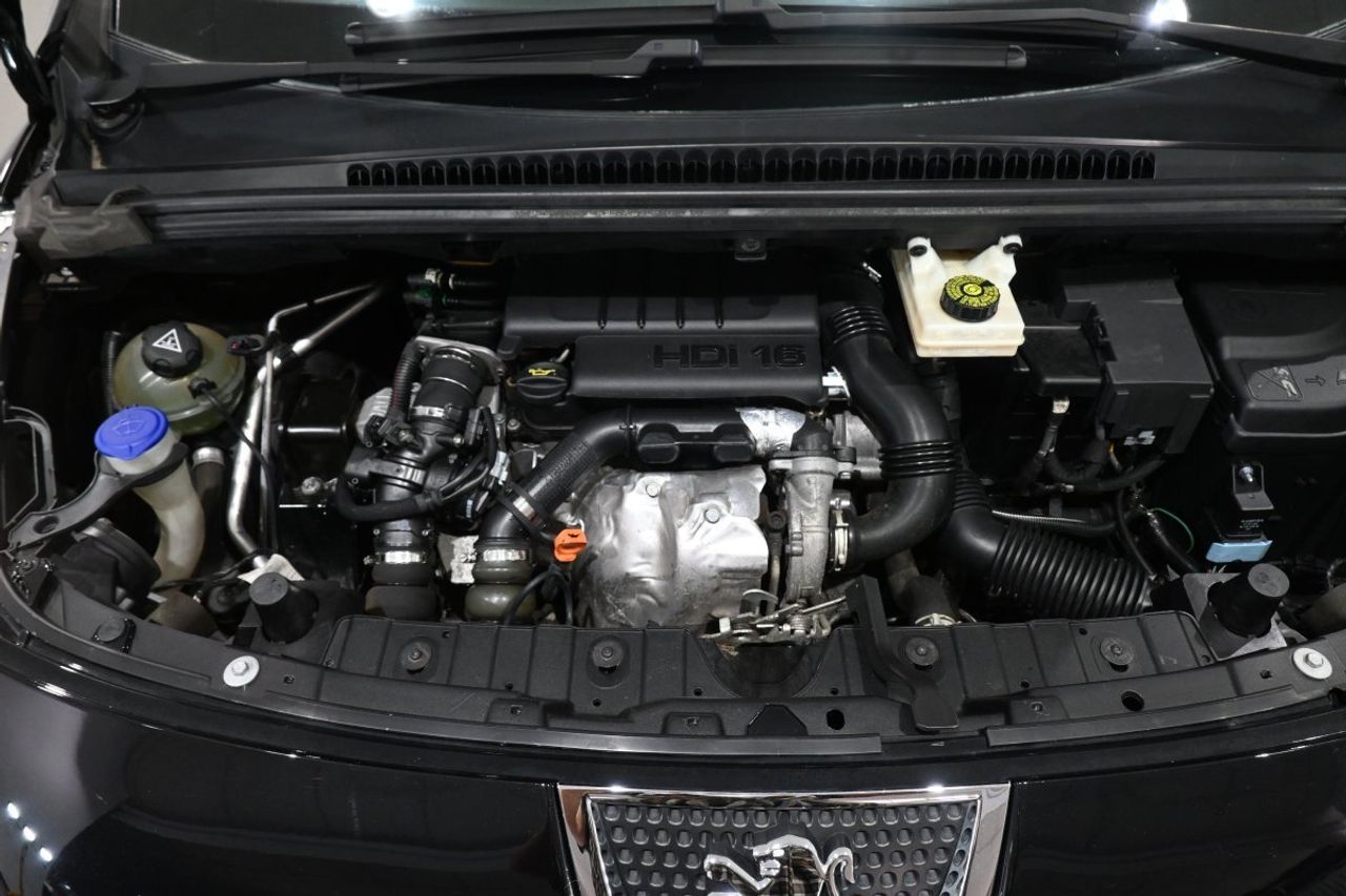 Peugeot 3008 3008 Premium 1.6 HDI 110 FAP - foto 7