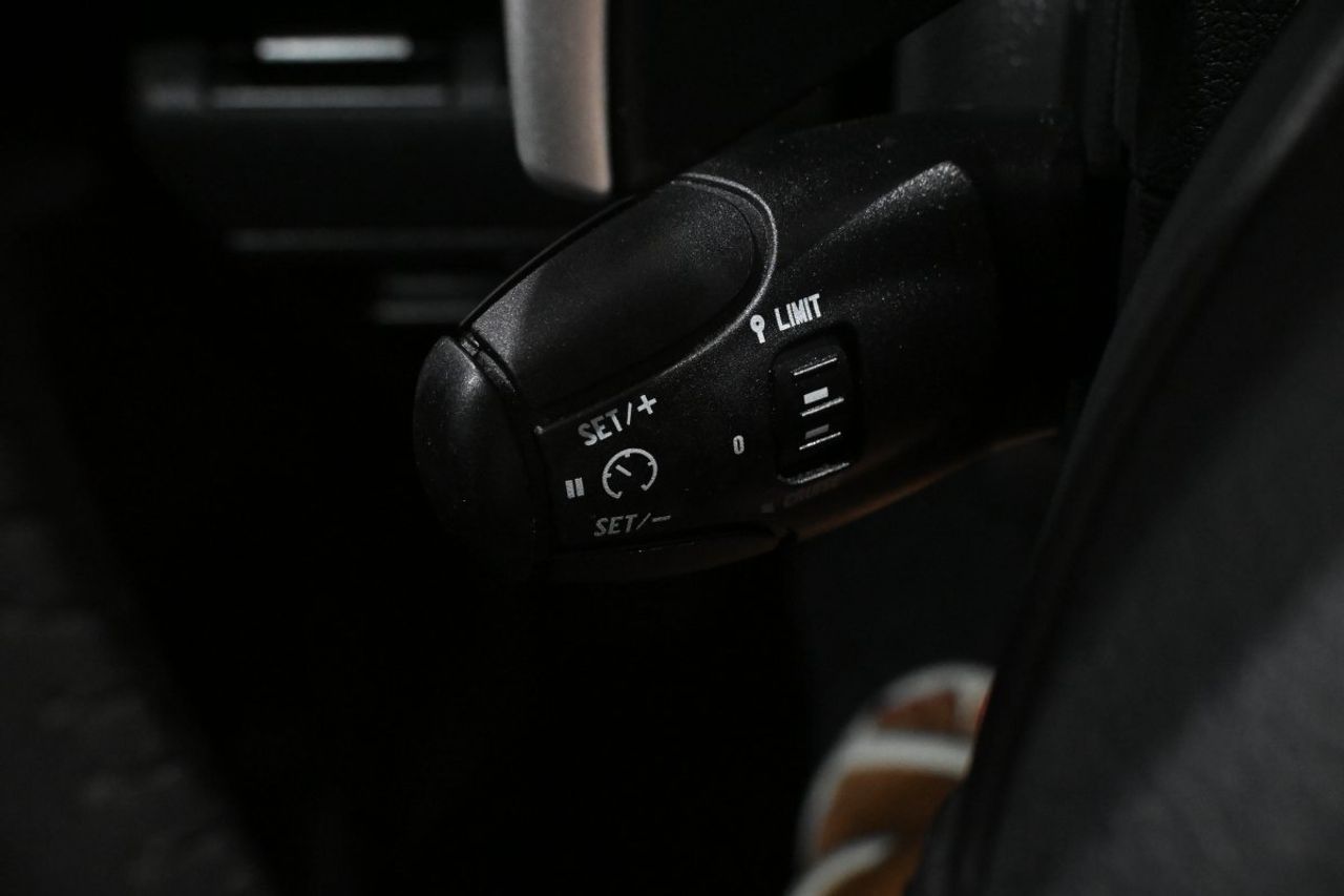 Peugeot 3008 3008 Premium 1.6 HDI 110 FAP - foto 23