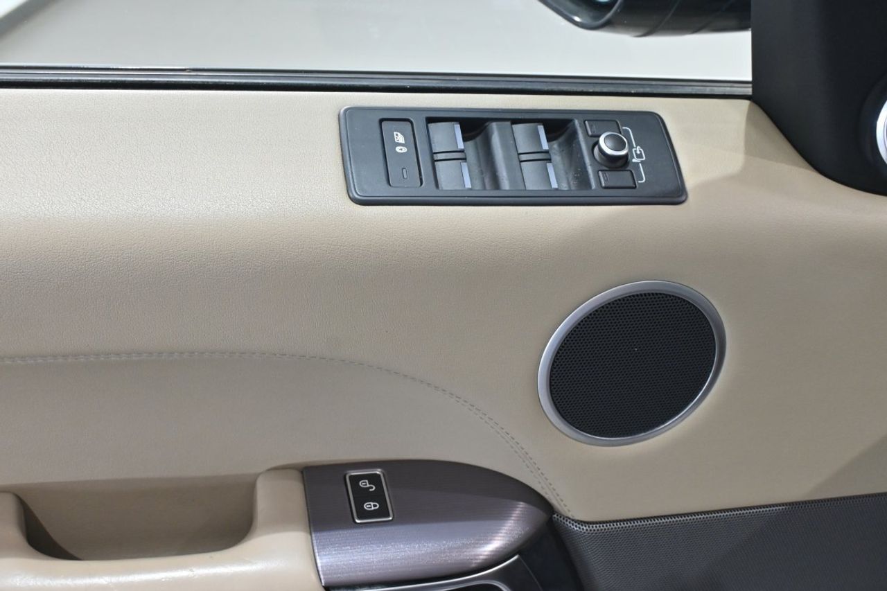 Land-Rover Range Rover ROVER SPORT HSE - foto 32