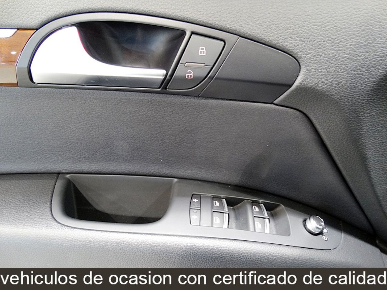 Audi Q7 3.0 TFSI Quattro Tiptronic Ambition 272CV - foto 23