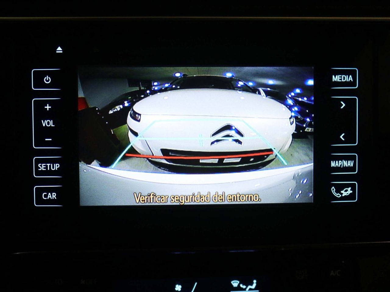 Toyota Auris 120T Active 85 kW (116 CV) - foto 16