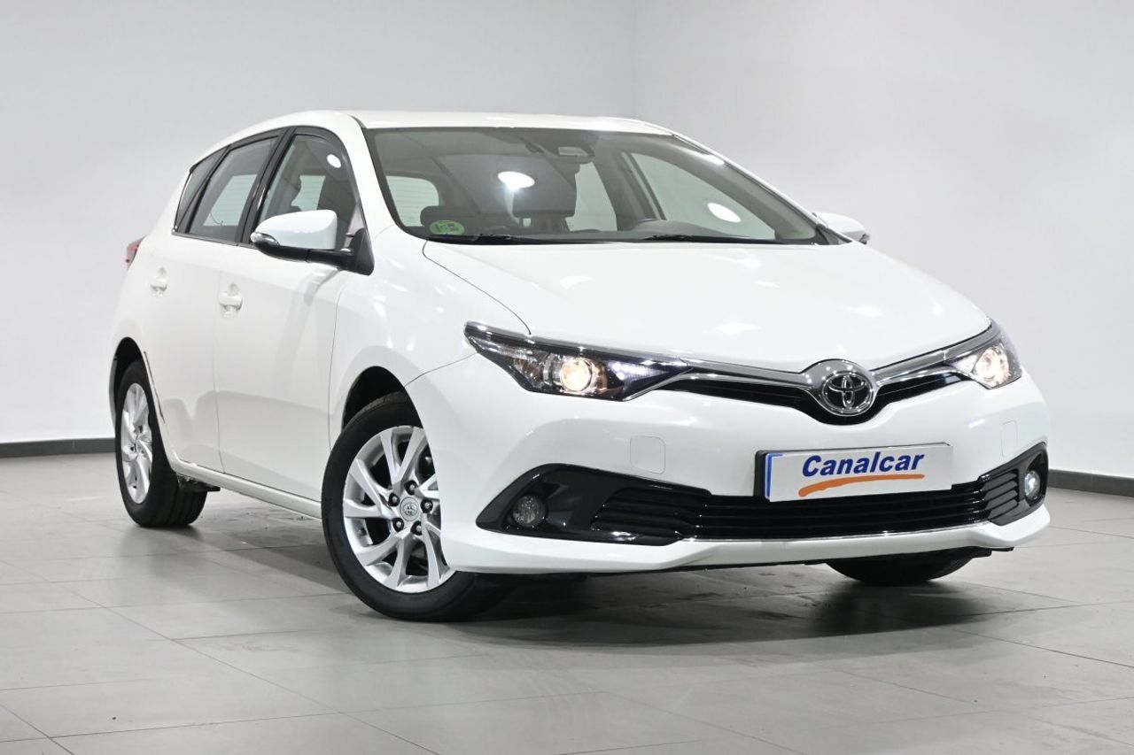 Toyota Auris 120T Active - foto 3