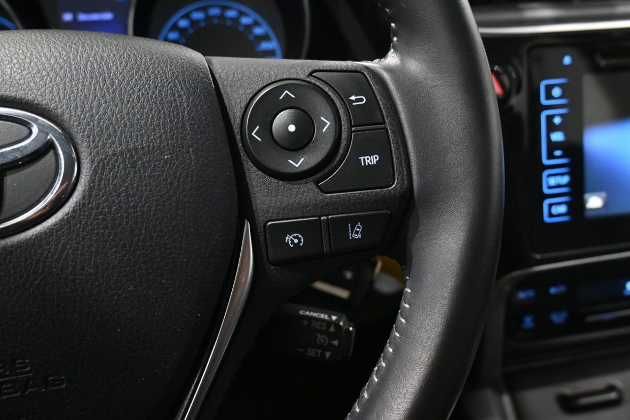 Toyota Auris 120T Active - foto 23