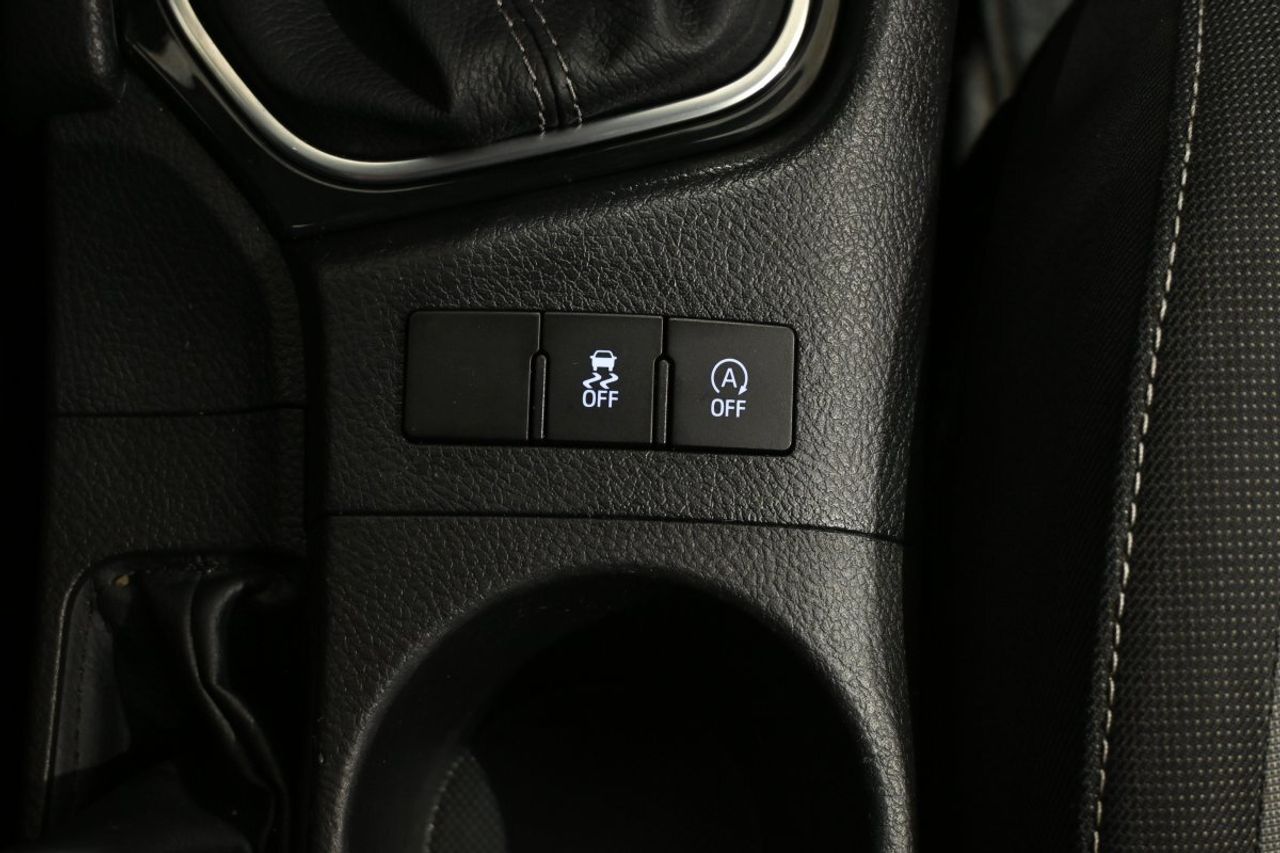 Toyota Auris 120T Active - foto 21