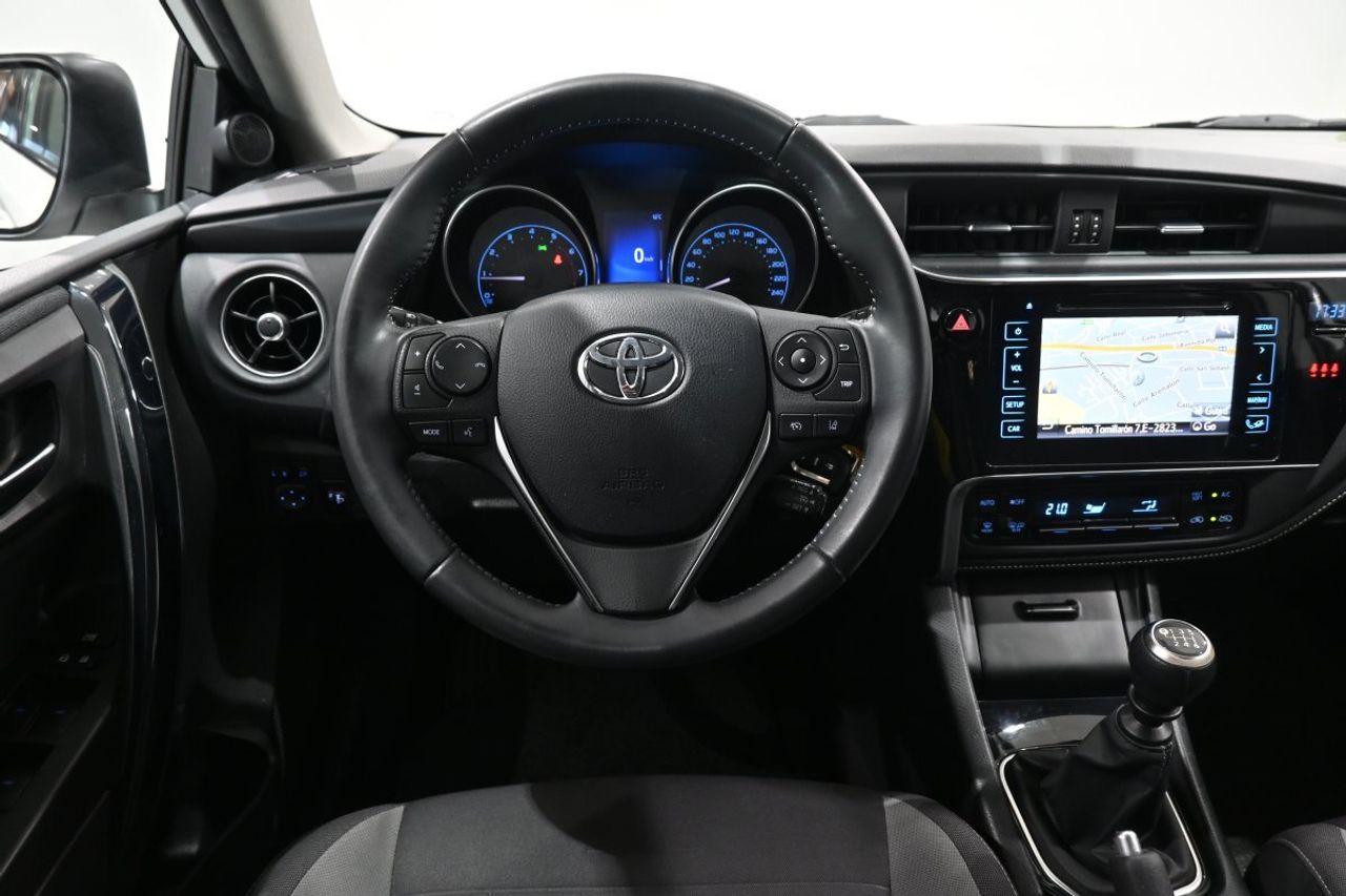 Toyota Auris 120T Active - foto 19