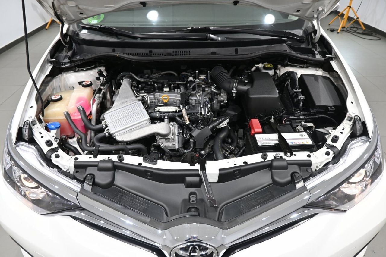 Toyota Auris 120T Active - foto 7