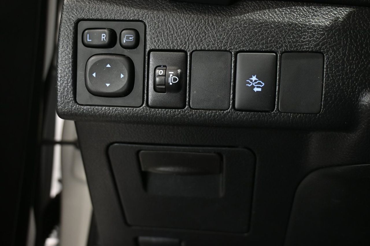 Toyota Auris 120T Active - foto 28