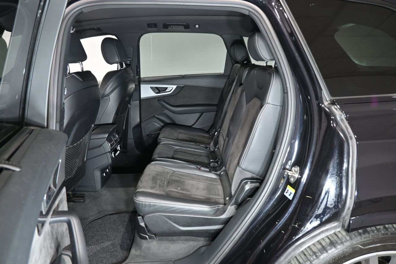 Audi SQ7 4.0TDI quattro tiptronic - foto 12