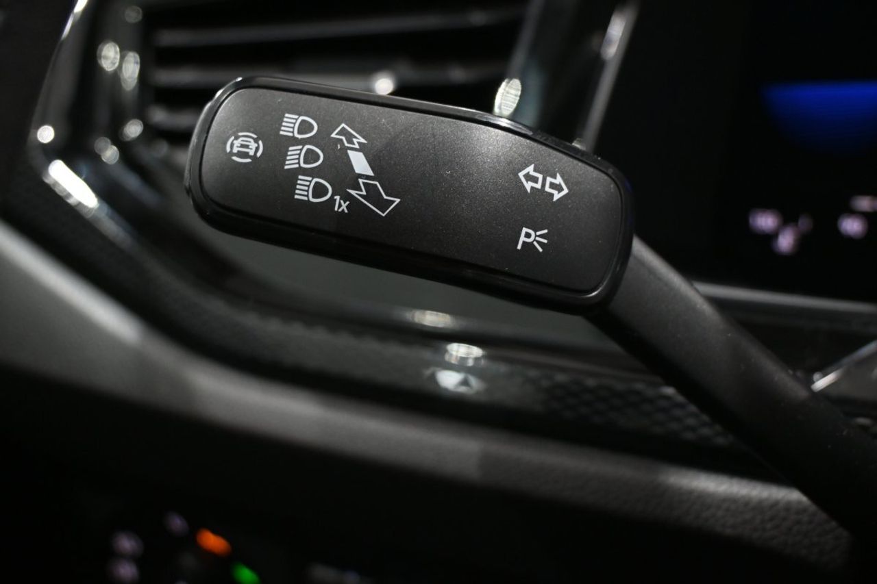 Volkswagen Taigo LIFE 1.0 TSI 110 CV - foto 24