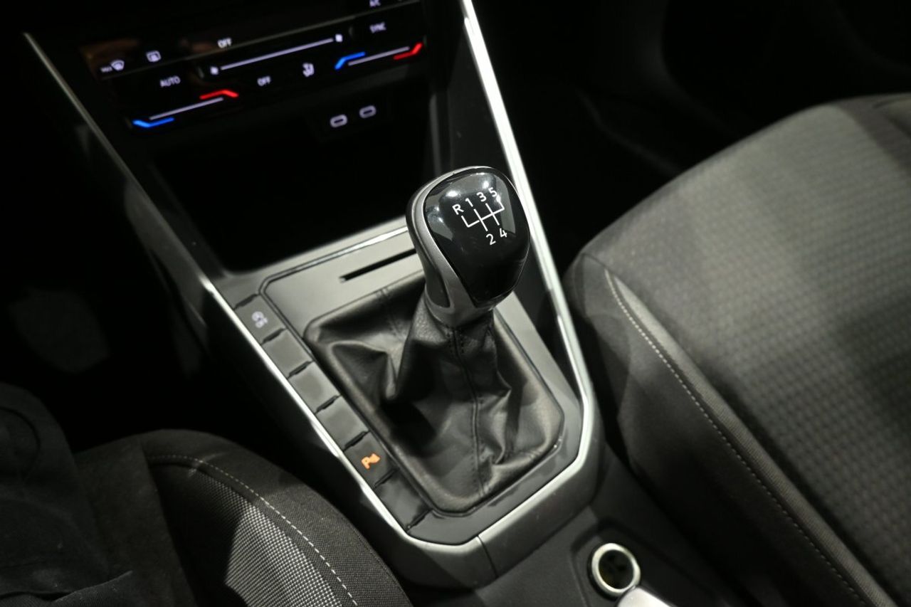 Volkswagen Taigo LIFE 1.0 TSI 110 CV - foto 21