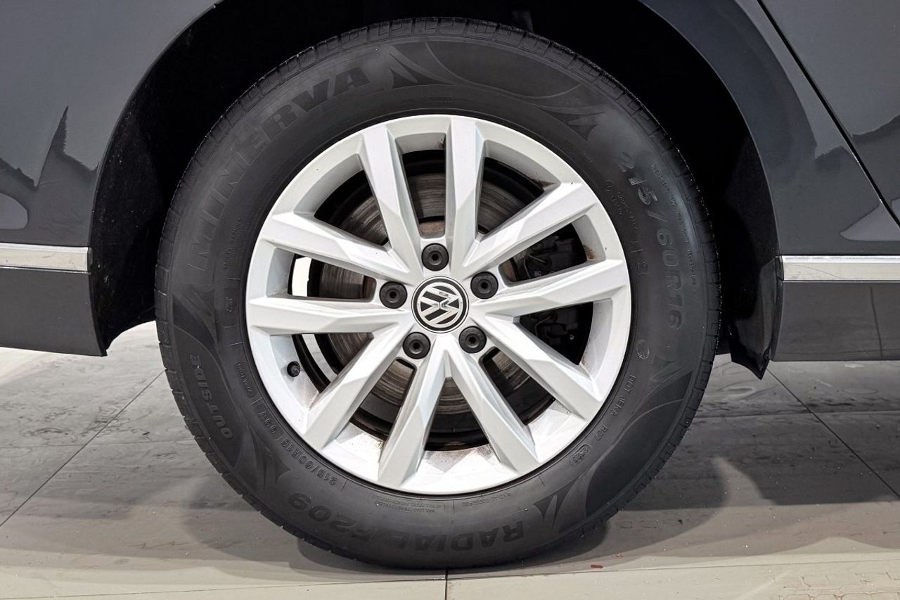 Volkswagen Passat Variant 2.0 TDI 190cv DSG - foto 29