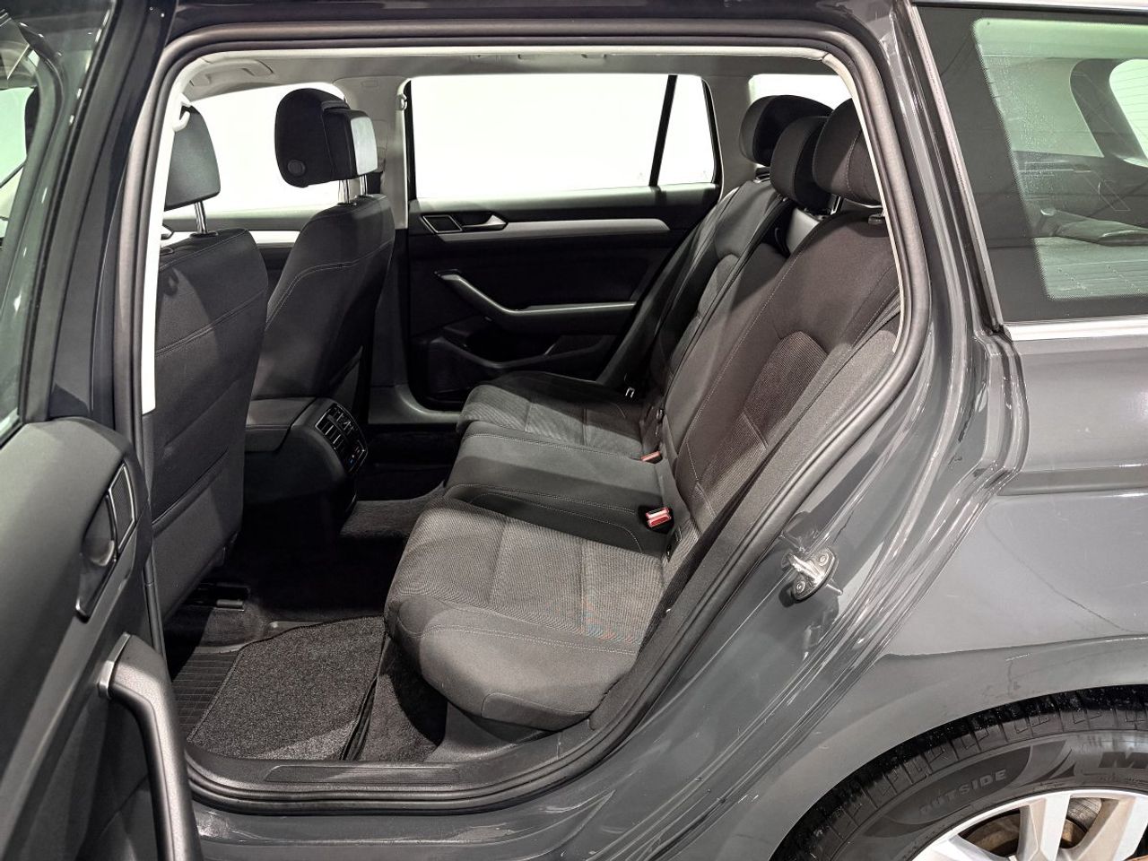 Volkswagen Passat Variant 2.0 TDI 190cv DSG - foto 11