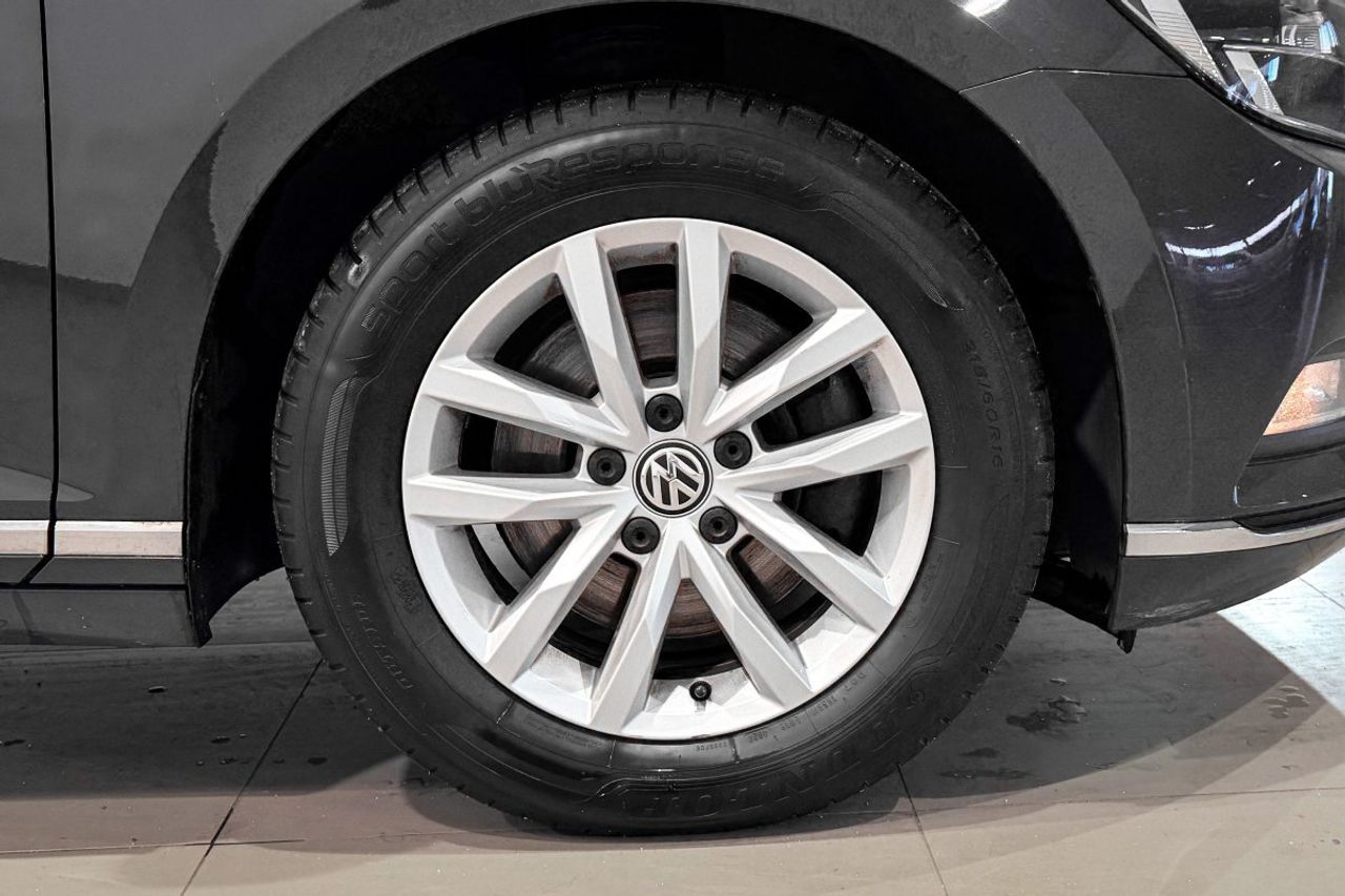 Volkswagen Passat Variant 2.0 TDI 190cv DSG - foto 28