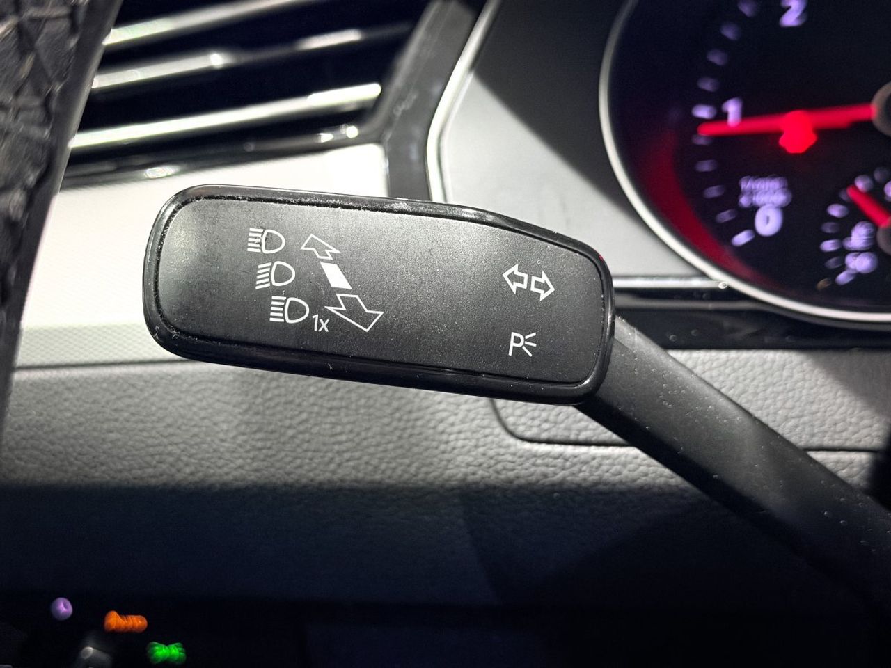 Volkswagen Passat Variant 2.0 TDI 190cv DSG - foto 23